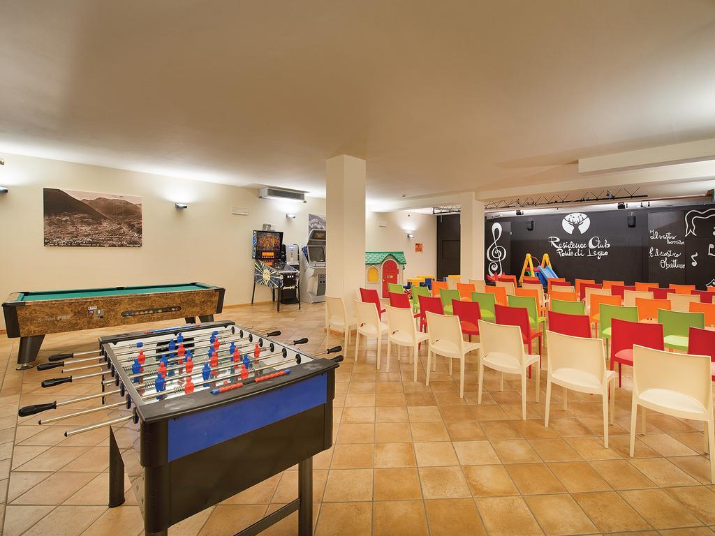 Residence Club Ponte Di Legno Bagian luar foto